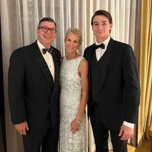 Meet your Posher, Louise